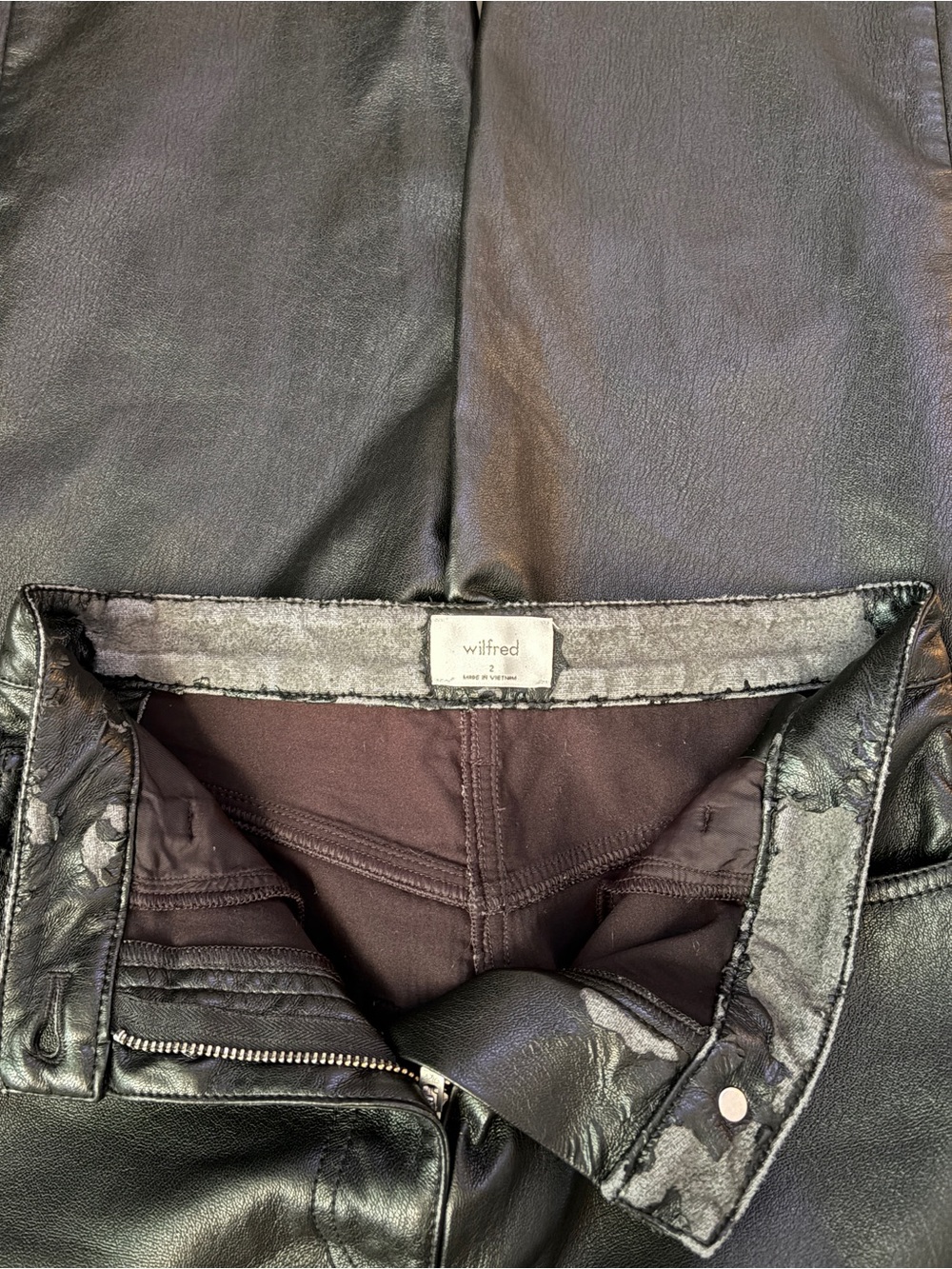 Wilfred Faux Leather Straight Leg Pants | Black | Size 2 | Aritzia - Picture 6 of 6